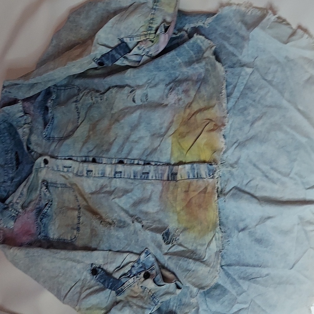 Disstresses Oversized button down jean shirt